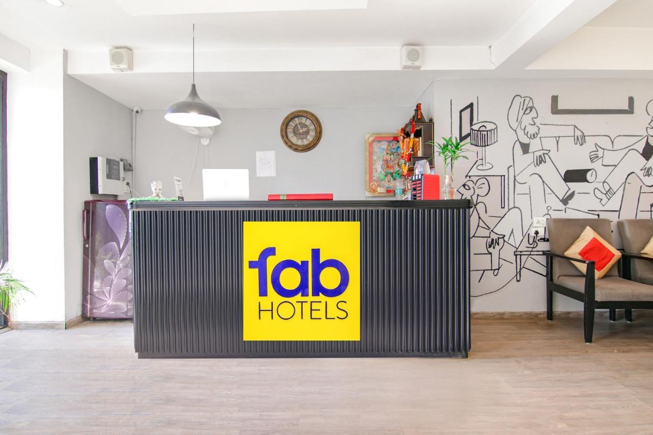 Fabhotel Infinity Stays Gurgaon Luaran gambar